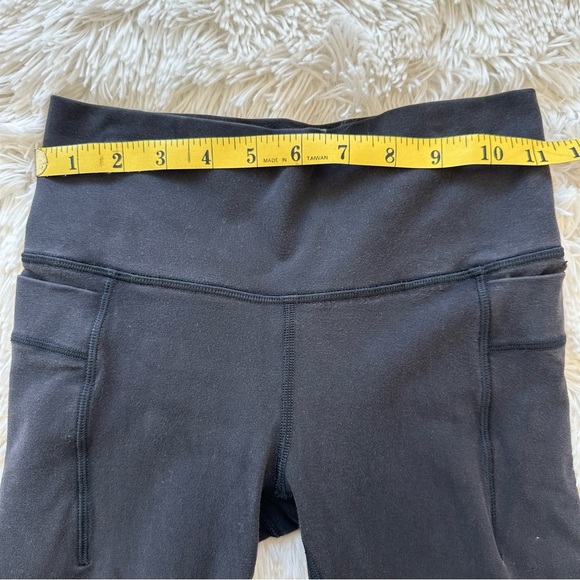 Athleta Girl Natural Play Stash Flare Black Leggings Size: 8/10 Medium - Picture 4 of 10